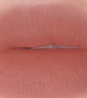 Wakemake Soft Blurring Balm Stick 3.5g – Labial En Barra Efecto Difuminado Con Polvo De Seda Y Aceite De Camelia