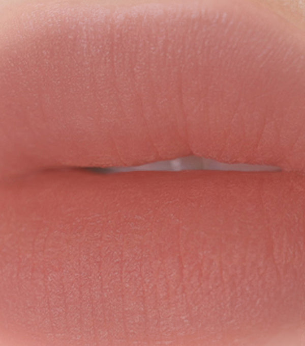 Wakemake Soft Blurring Balm Stick 3.5g – Labial En Barra Efecto Difuminado Con Polvo De Seda Y Aceite De Camelia