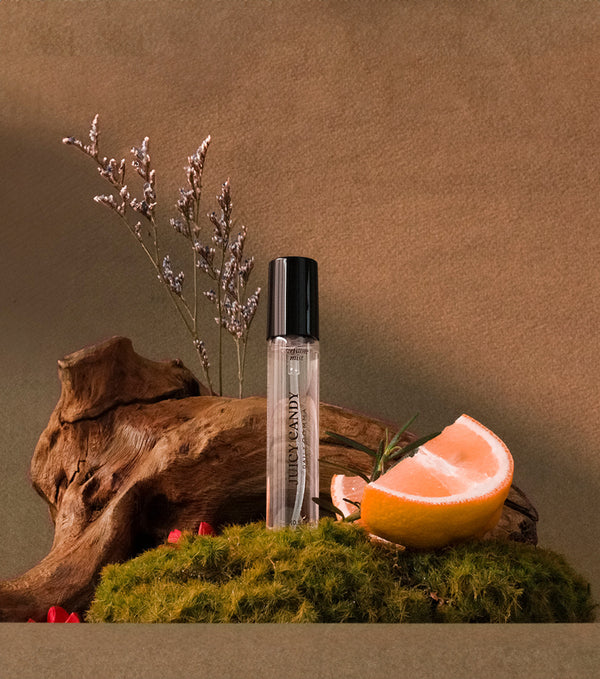 DAILY COMMA Aroma Perfume Mist 15ml – Fragancia Portátil Unisex con Notas de Almizcle Blanco