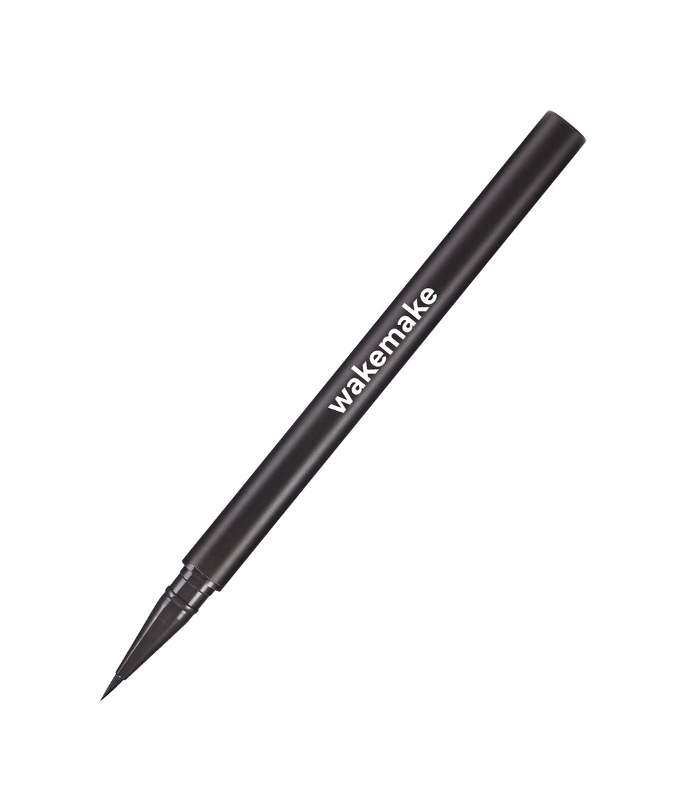 Wakemake Real Defining Brush Liner 0.5g – Delineador De Ojos Tipo Pincel Con Copolímeros De Acrilato