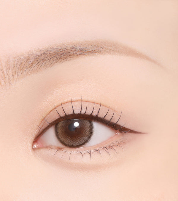 Wakemake Real Defining Brush Liner 0.5g – Delineador De Ojos Tipo Pincel Con Copolímeros De Acrilato