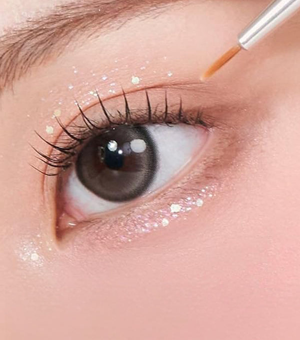 DEAR.A | Vegan Glitter Eyeshadow 4g 02 Sunbeam – Sombra de Ojos Líquida Iluminadora con Ácido Hialurónico y Glicerina.