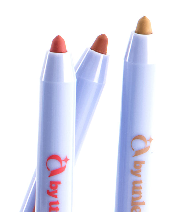 A BY UNLEASHIA Pillow Kiss Lip Pencil 0.5g – Lápiz Labial Vegano para Contorno y Volumen con Vitamina E