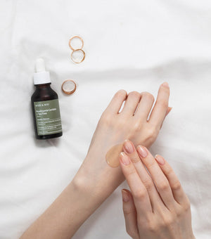MARY&MAY Houttuynia Cordata + Tea Tree Serum 30ml – Sérum Calmante y Purificante de Poros con Houttuynia