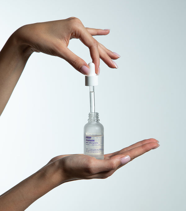 FRANKLY Closer Pore Reducing Serum 30ml – Serum Reductor de Poros y Firmeza con Complejo de 9 Péptidos